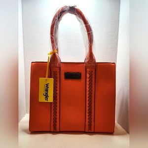 Wrangler Zipper Bag with Strap